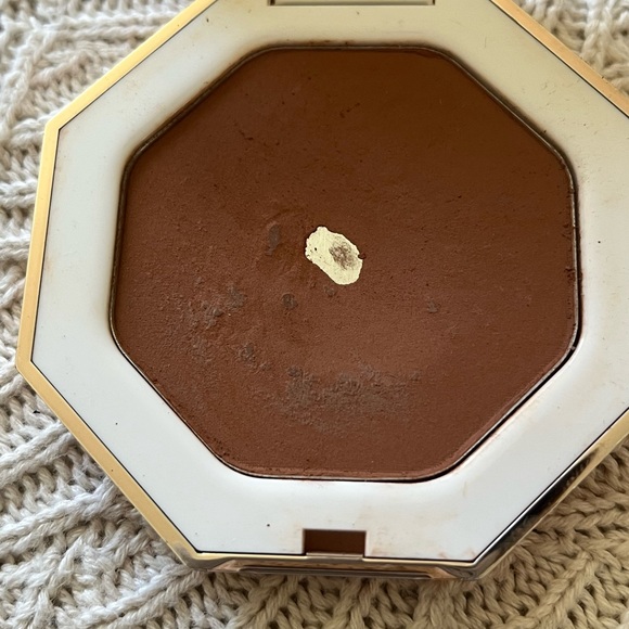 🤍sold🤍Fenty Beauty Instant Warmth Bronzer • Coco Naughty 🤍 - Picture 5 of 7